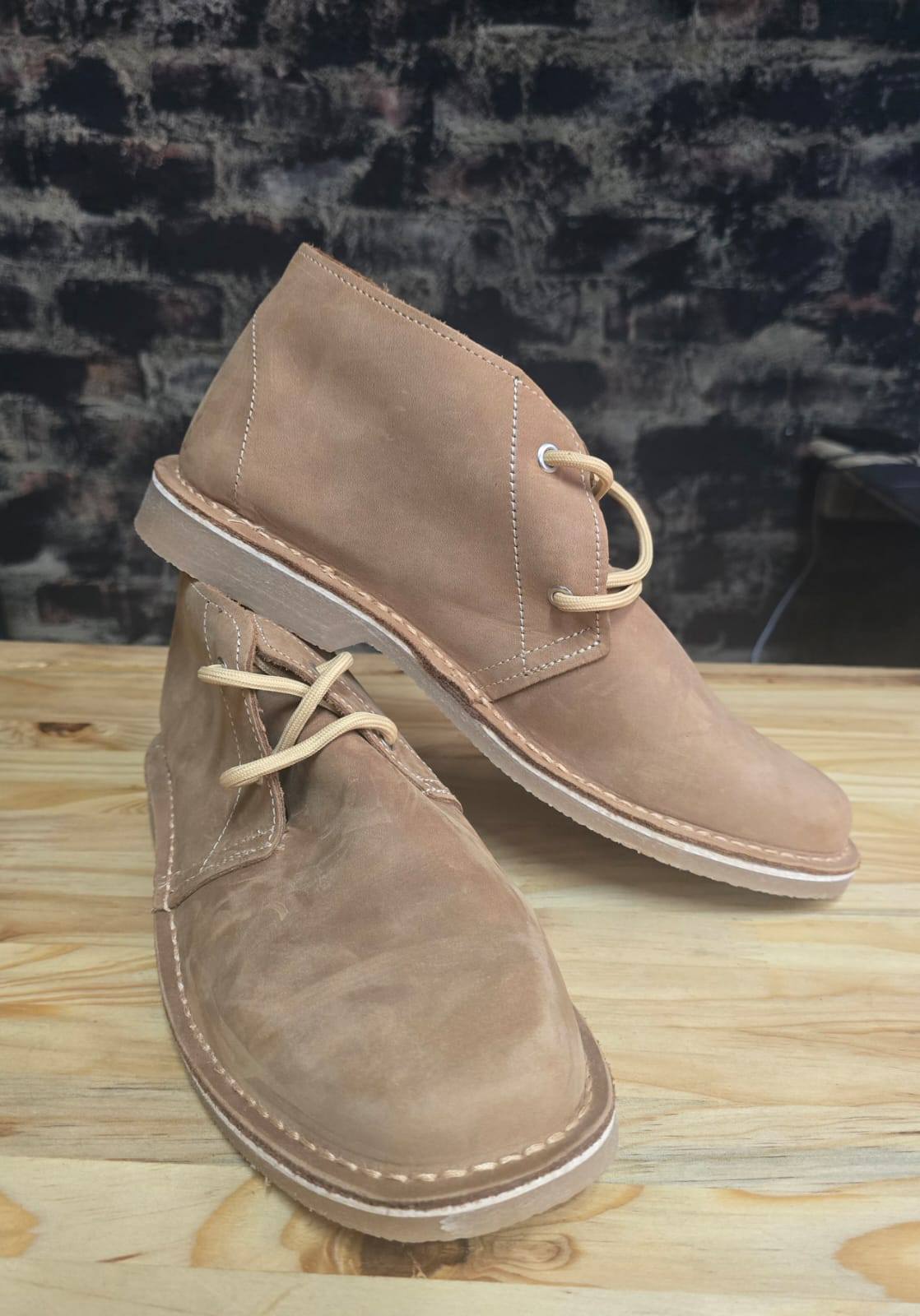 Men Lace Up Genuine Leather Vellies