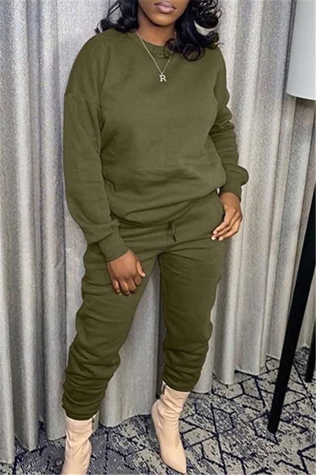 Round Neck Two Piece Tracksuit