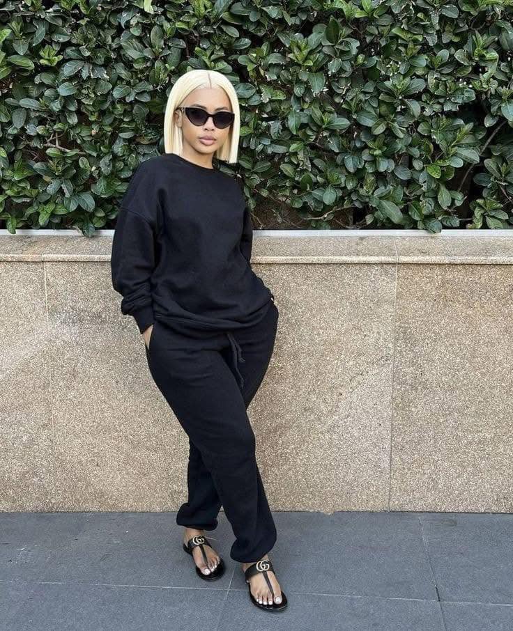 Round Neck Two Piece Tracksuit